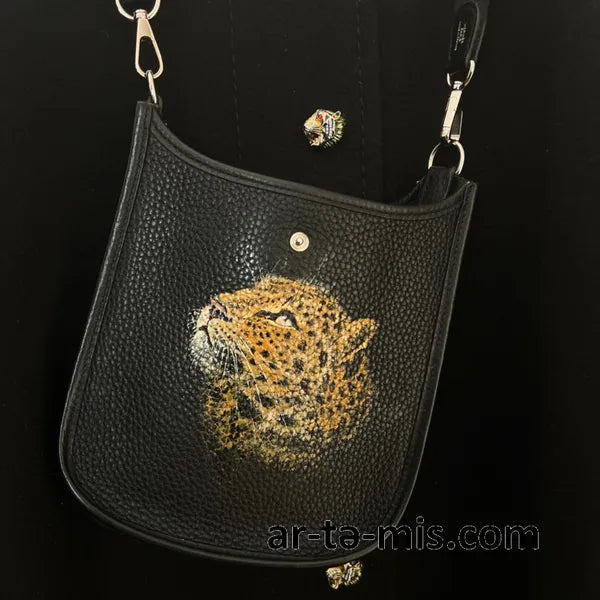 Ar-te-mis Cheetah / HERMES Taurillon Clemence Evelyne TPM in Black